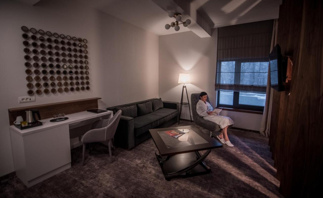 Hotel Element à Alba Iulia Extérieur photo