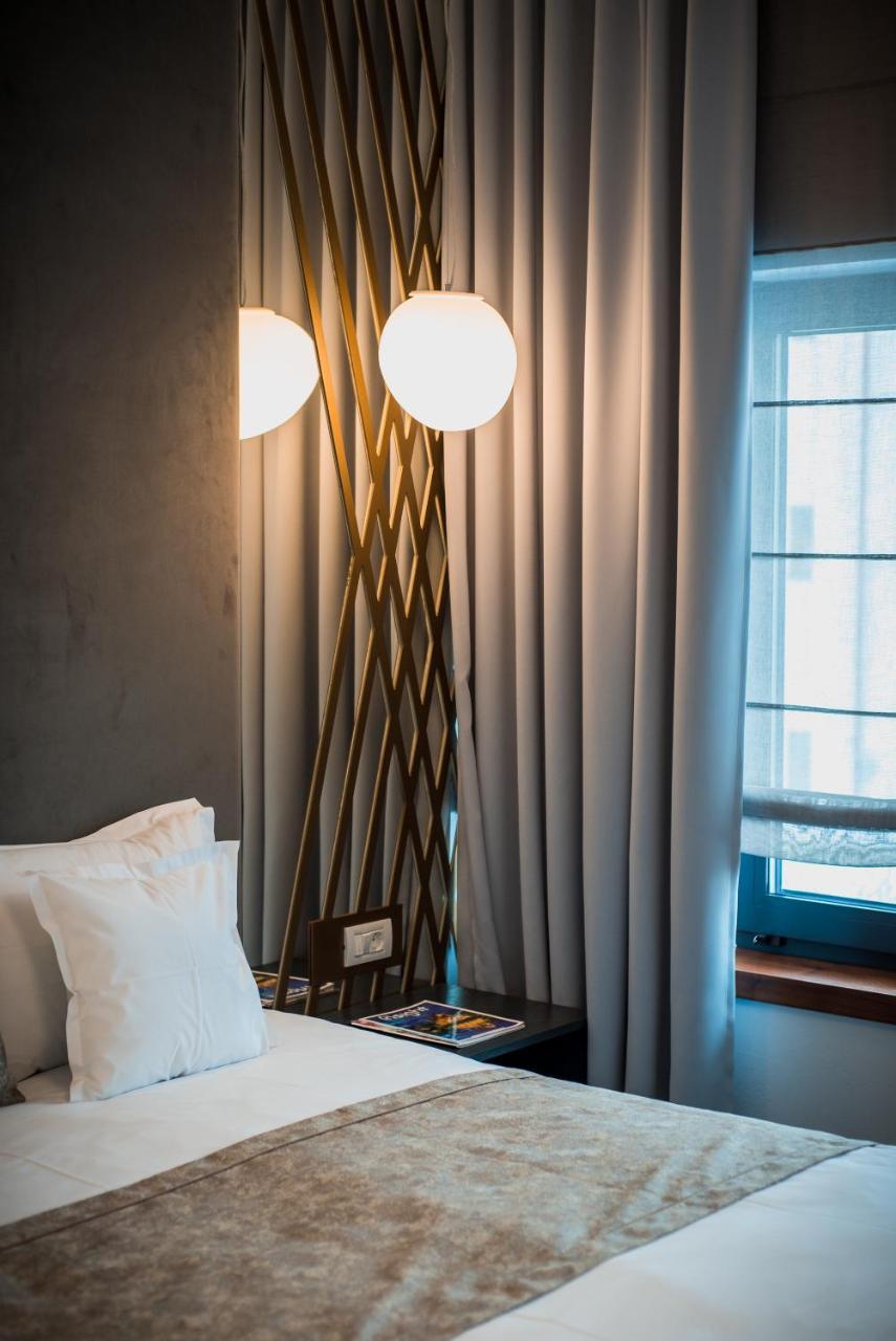 Hotel Element à Alba Iulia Extérieur photo